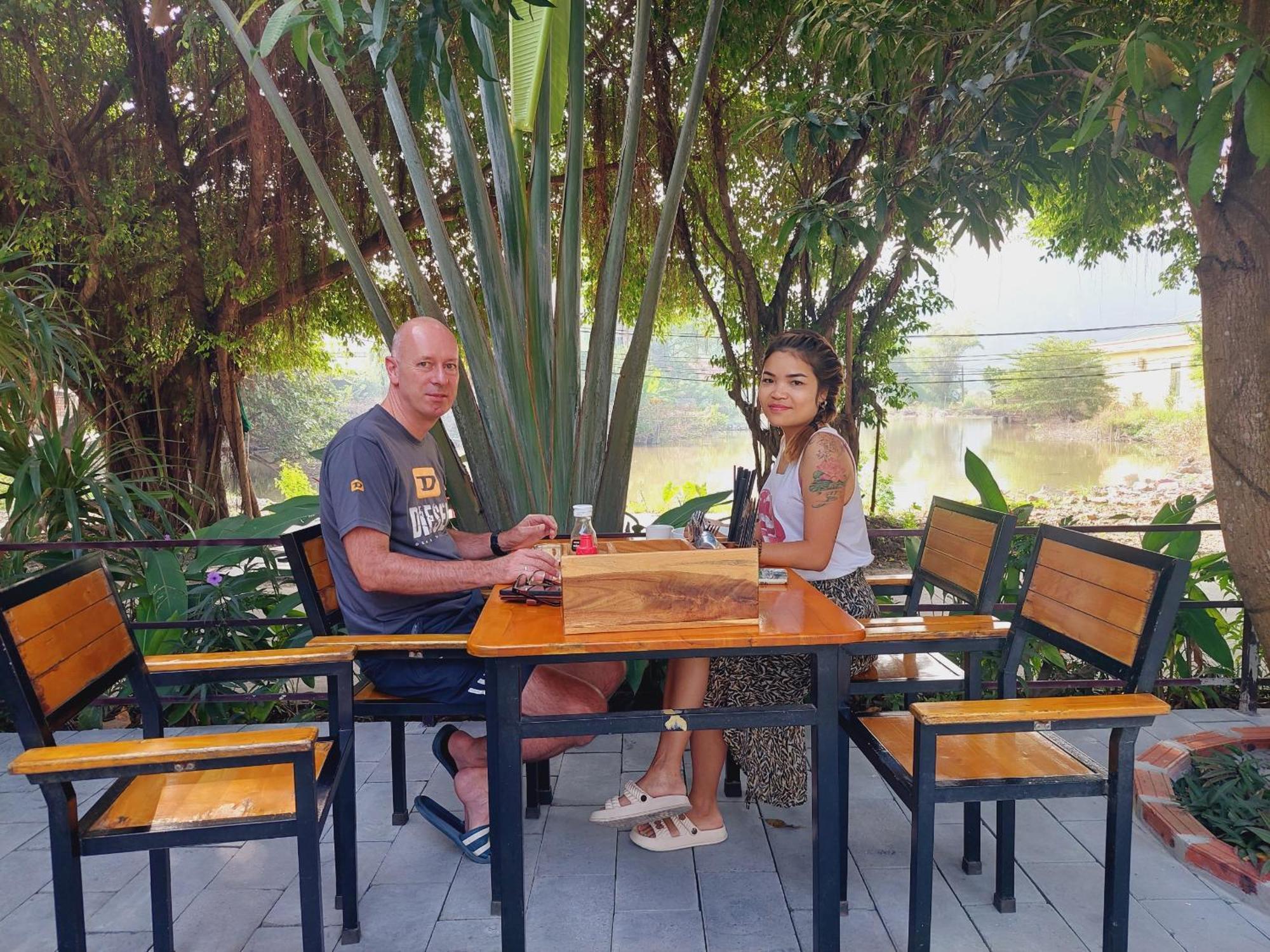 Homestay Mountain Side & Cafe
