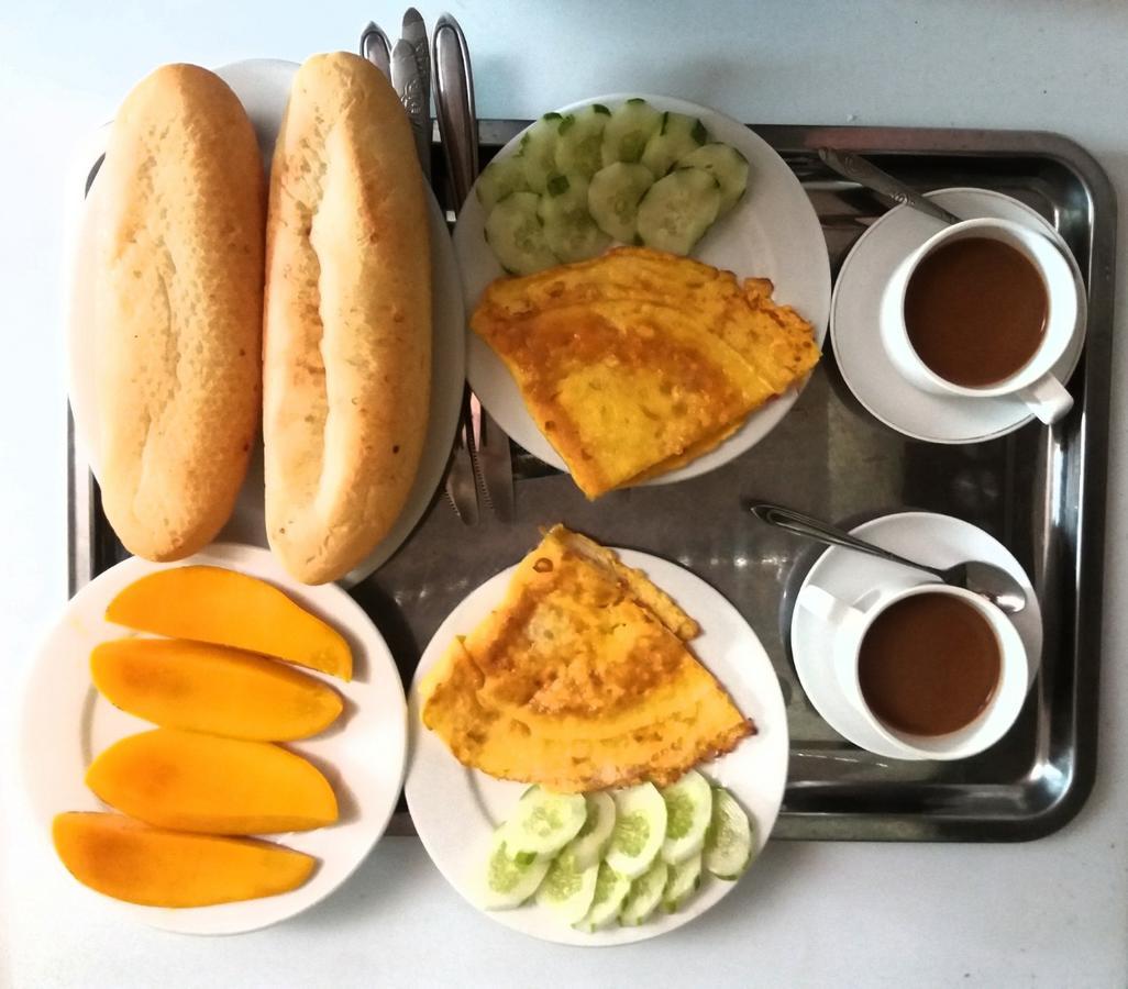 Mountain Side & Cafe *